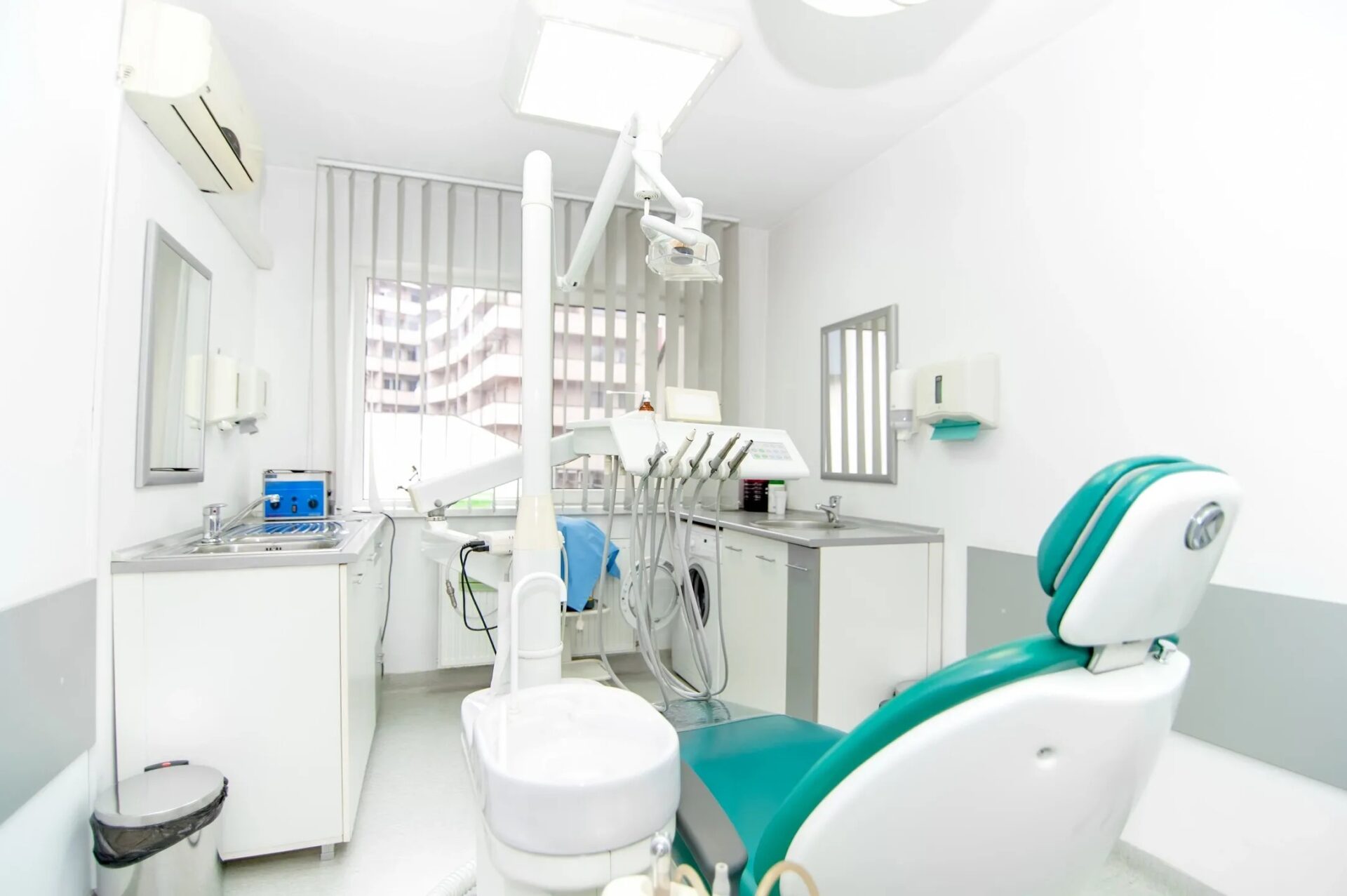 Dental on 6th Cover Image